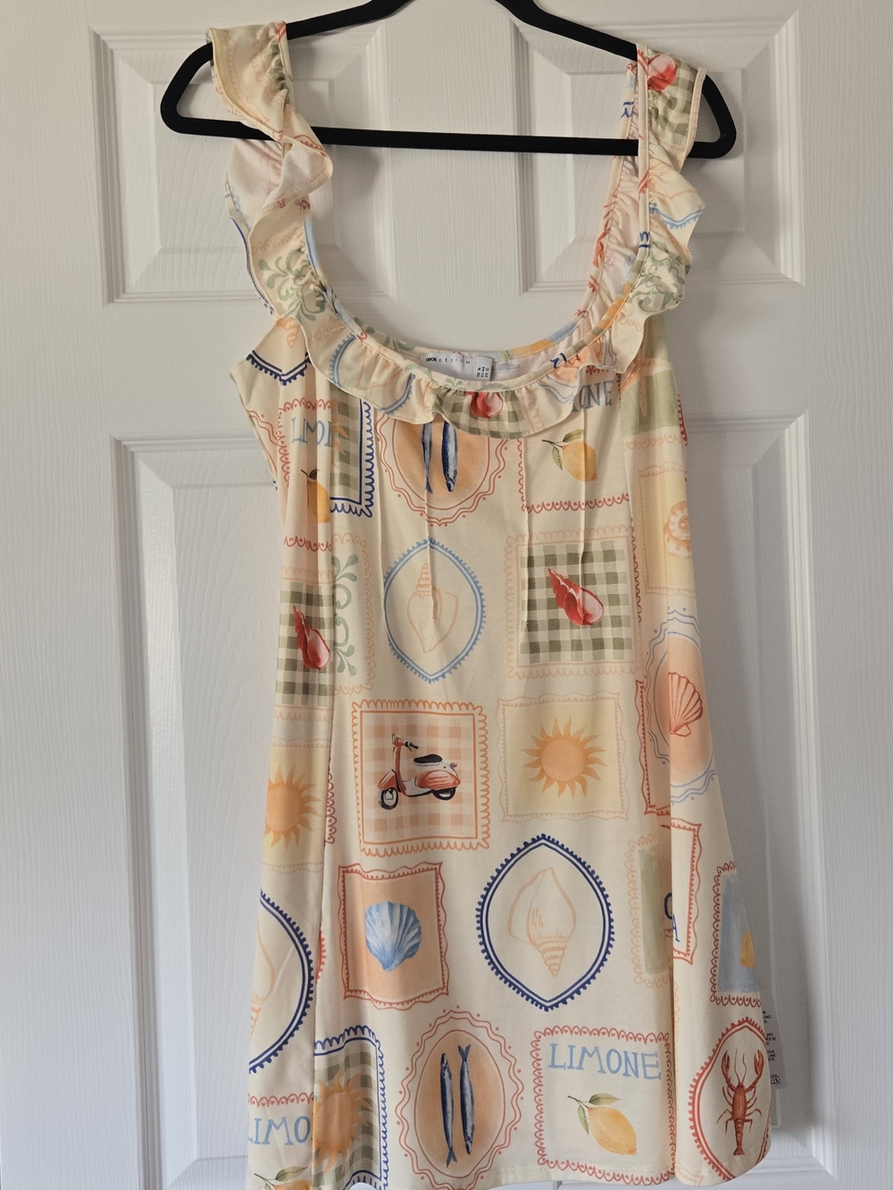 ASOS DESIGN mini dress in postcard print - Size 12 - Picture 3 of 5